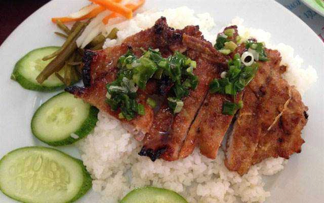 Quán Ăn Cơm Quỳnh Giao - Quốc Lộ 14
