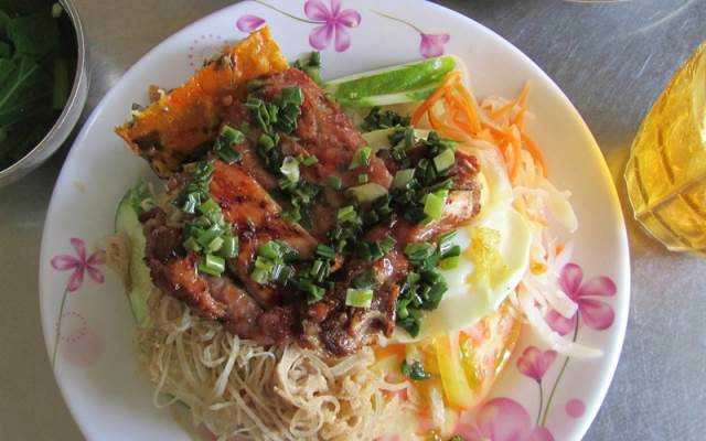 Quán Ăn Cơm Tấm Bà Tám