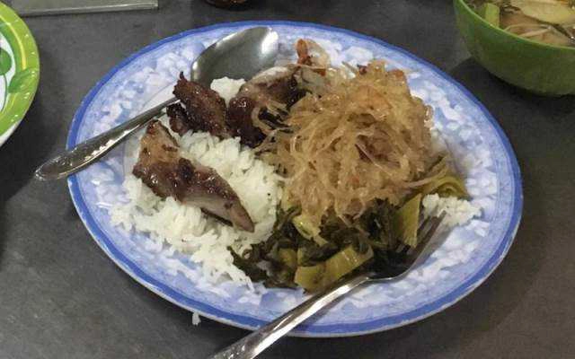 Quán Ăn Cơm Tân Ký