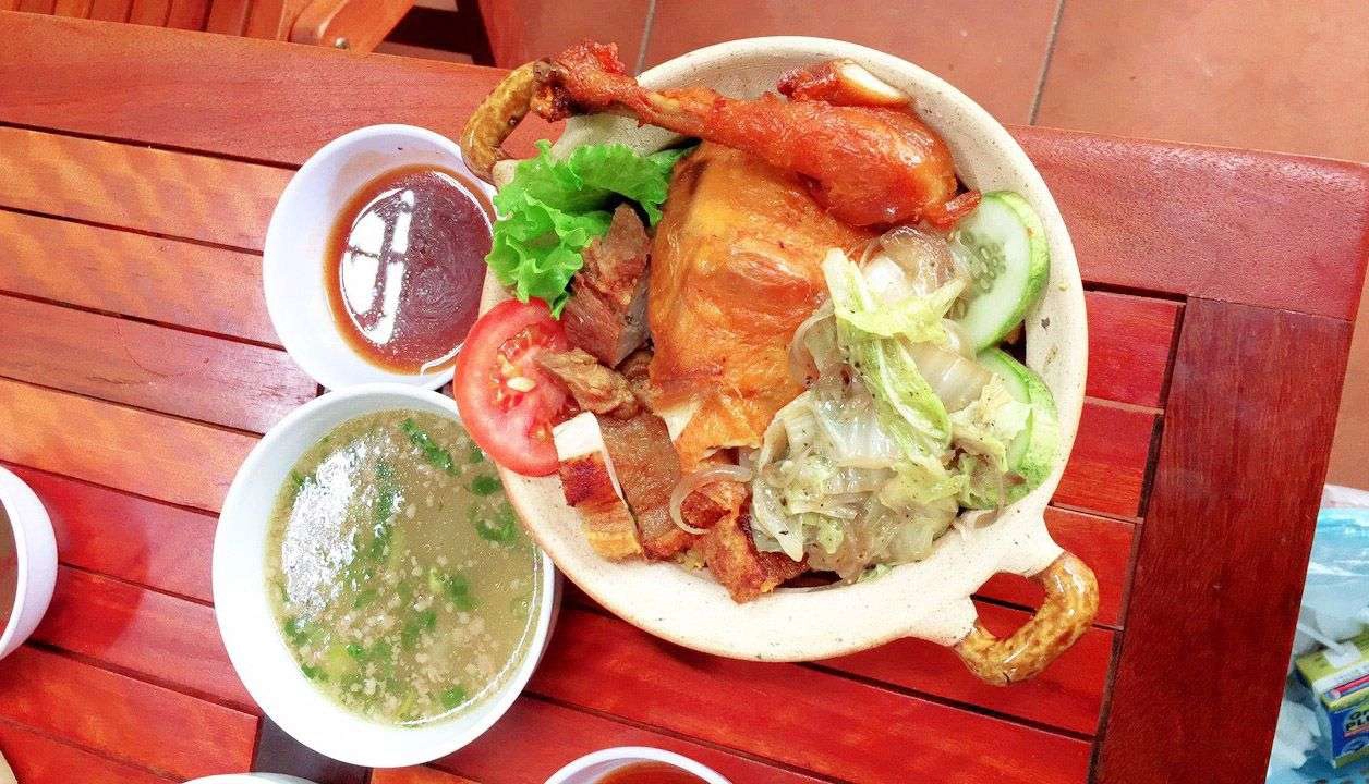 Quán Ăn Cơm Thố Đà Thành