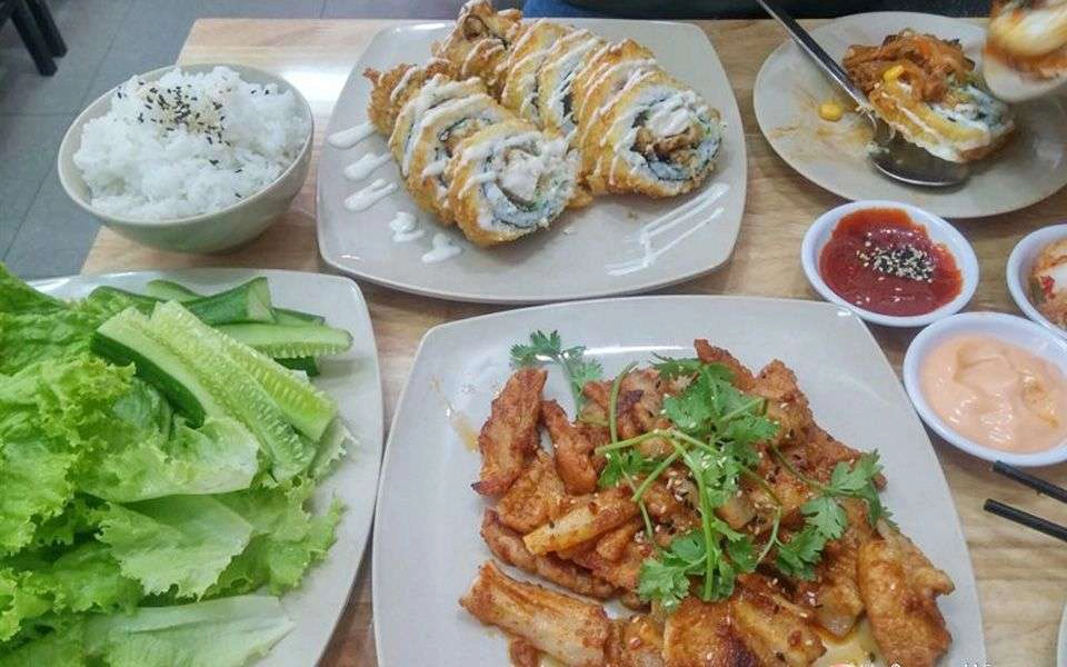 Quán Ăn Cơm Trộn 2 Cô - Tân Canh