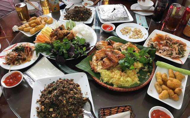 Quán Ăn Đông Nam - Đặc Sản Các Món