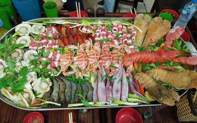 Quán Ăn Đông Sun Quán - Nướng & Lẩu Hoàng Đế
