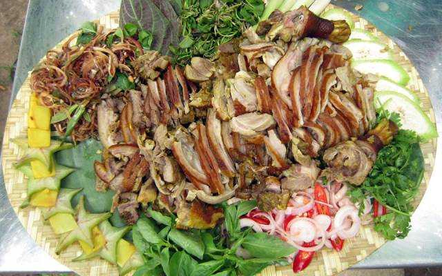 Quán Ăn Dung Hoà Quán - Đặc Sản Tây Bắc