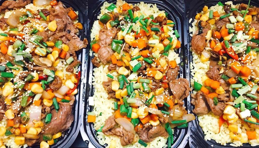 Quán Ăn Eat - Món Ngon Mọi Nhà