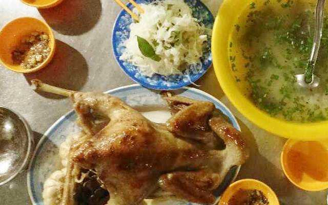 Quán Ăn Gà Năm Danh - Nguyễn Công Trứ