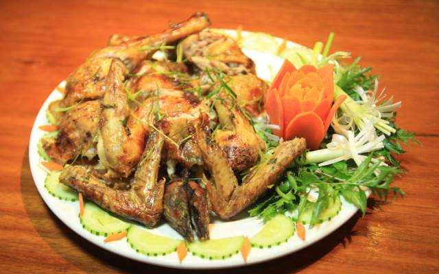 Quán Ăn Gà Nướng Muối Ớt Xóm Chài