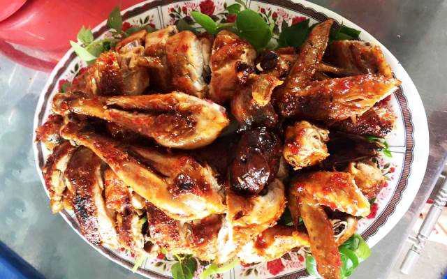 Quán Ăn Gà Nướng Muối Ớt