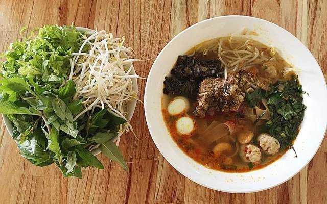 Quán Ăn Gia Viên Quán - Bánh Đa Cua & Lẩu Hải Sản