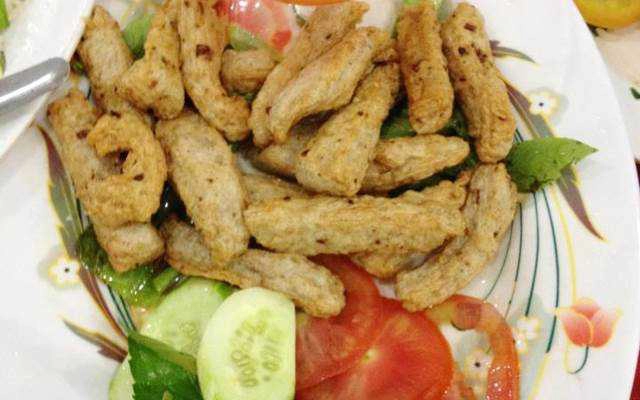 Quán Ăn Hải Sản Đối Chứng - Nguyễn Công Trứ