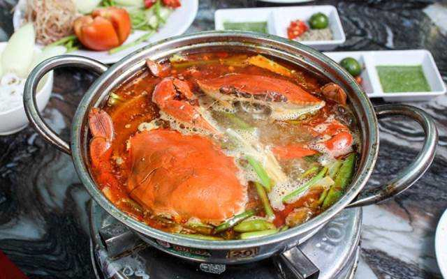 Quán Ăn Hải Sản Út Hằng