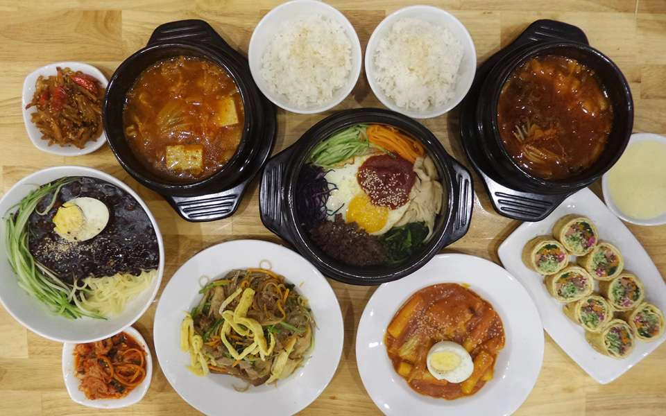 Quán Ăn Hallyu - Korean Fast Food - Trần Minh Quyền