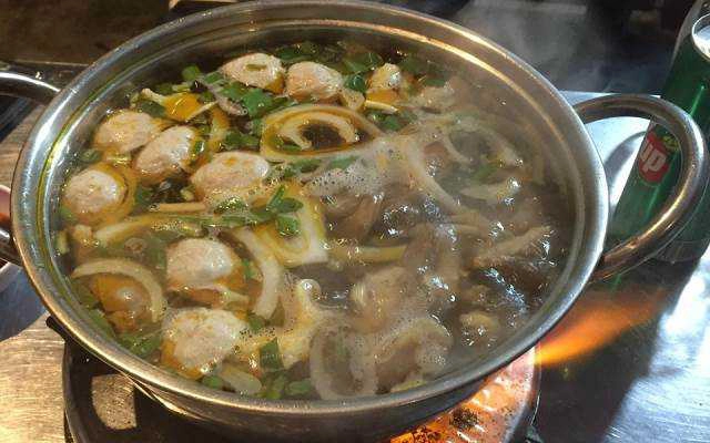 Quán Ăn Hoàng Lan - Lẩu Bò