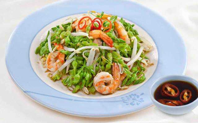 Quán Ăn Hoàng Ruồi