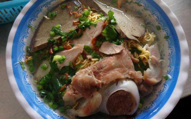 Quán Ăn Hồng Áng - Cơm, Phở, & Hủ Tiếu
