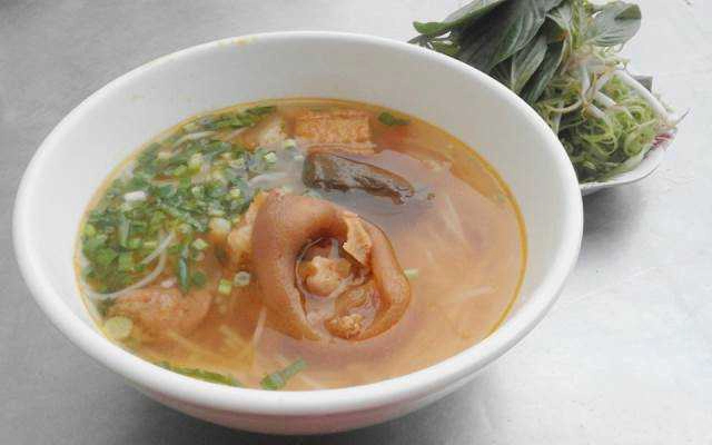 Quán Ăn Hồng Châu - Bún Riêu Cua & Bún Gỏi Già