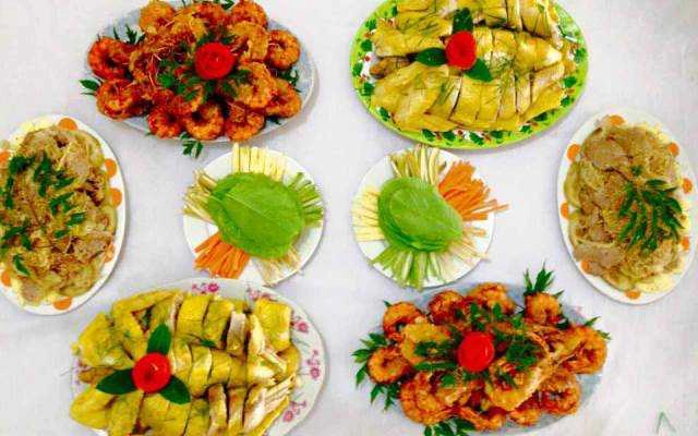 Quán Ăn Hợp Thủy - Lợn Mán & Gà Đồi