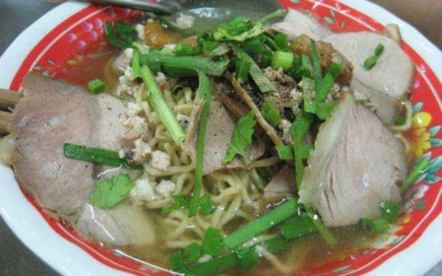 Quán Ăn Hủ Tiếu Bà Hai