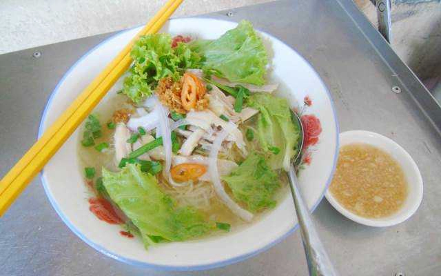 Quán Ăn Hủ Tiếu, Bánh Canh Giò Sườn & Bún Riêu