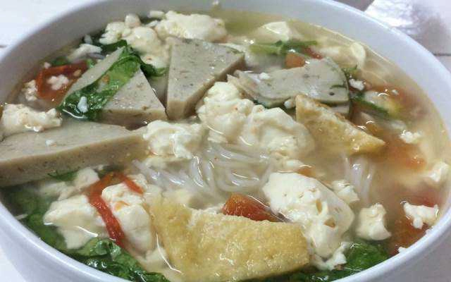 Quán Ăn Hủ Tiếu, Bò Kho & Mì Xào Giòn Chay