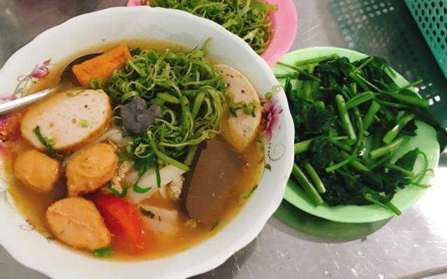 Quán Ăn Hủ Tiếu & Bún Riêu Cua