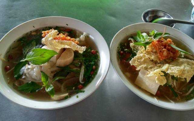 Quán Ăn Hủ Tiếu Chay - Xóm Đất