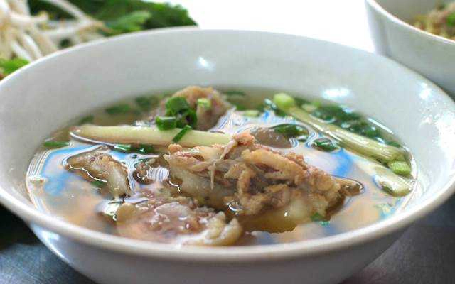 Quán Ăn Hủ Tiếu Đuôi Heo