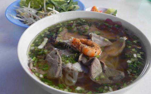 Quán Ăn Hủ Tiếu Hoài Phong - Đường Số 1