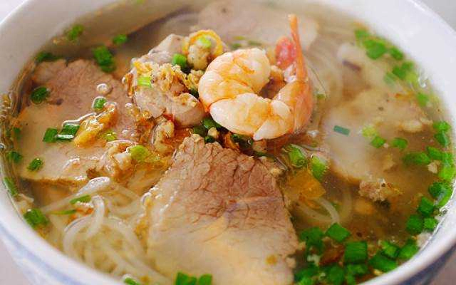 Quán Ăn Hủ Tiếu Tám Lài - Đinh Bộ Lĩnh