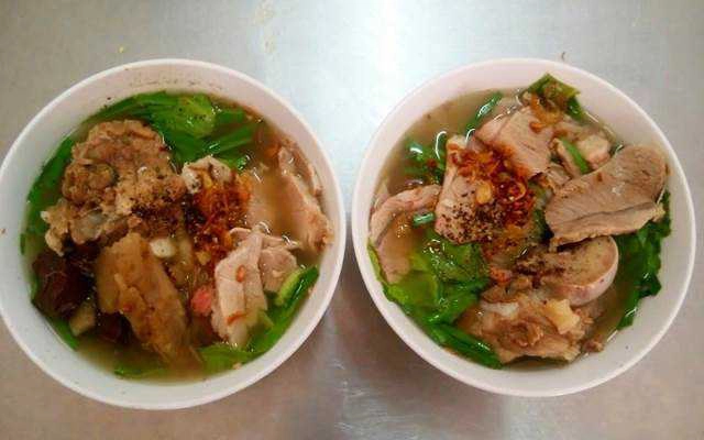 Quán Ăn Hủ Tiếu Tuyết Ngân - Ấp Bắc