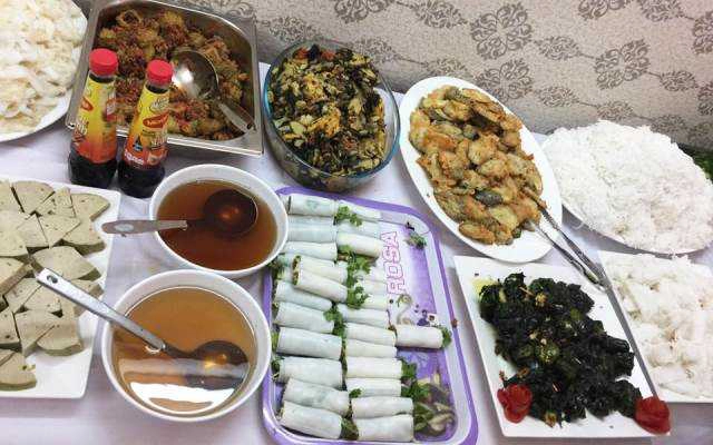 Quán Ăn Hương Sen Trà Linh - Ẩm Thực Chay