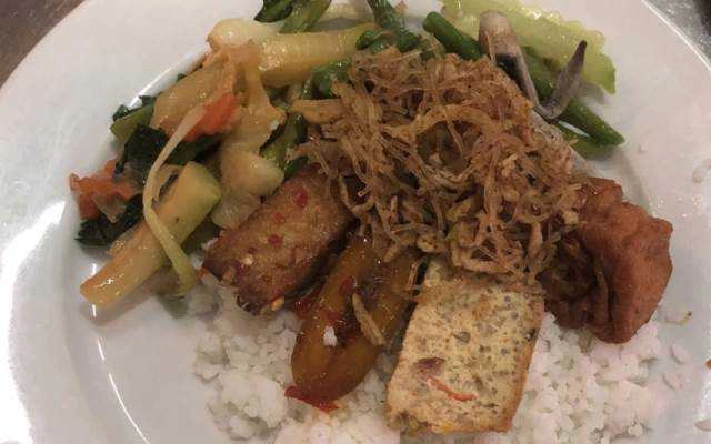Quán Ăn Hữu Duyên - Cơm & Phở Chay