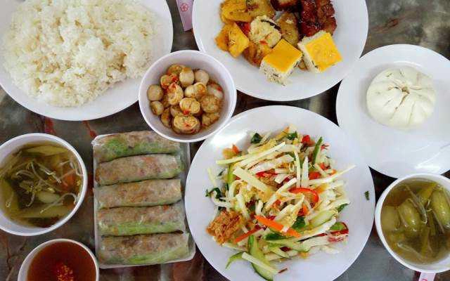 Quán Ăn Huyền Trang - Cơm Chay