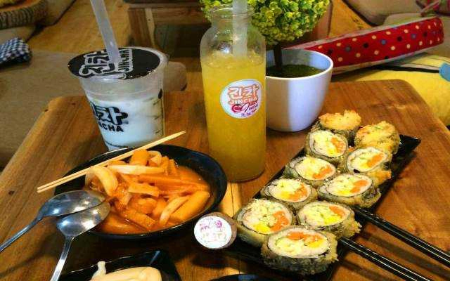 Quán Ăn Jincha - Trà Sữa, Kimbap, Tokbokki - Hạc Thành