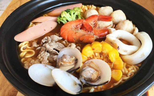 Quán Ăn Kimochi - Food & Drink