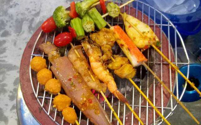 Quán Ăn Làng Nướng Gia Phúc