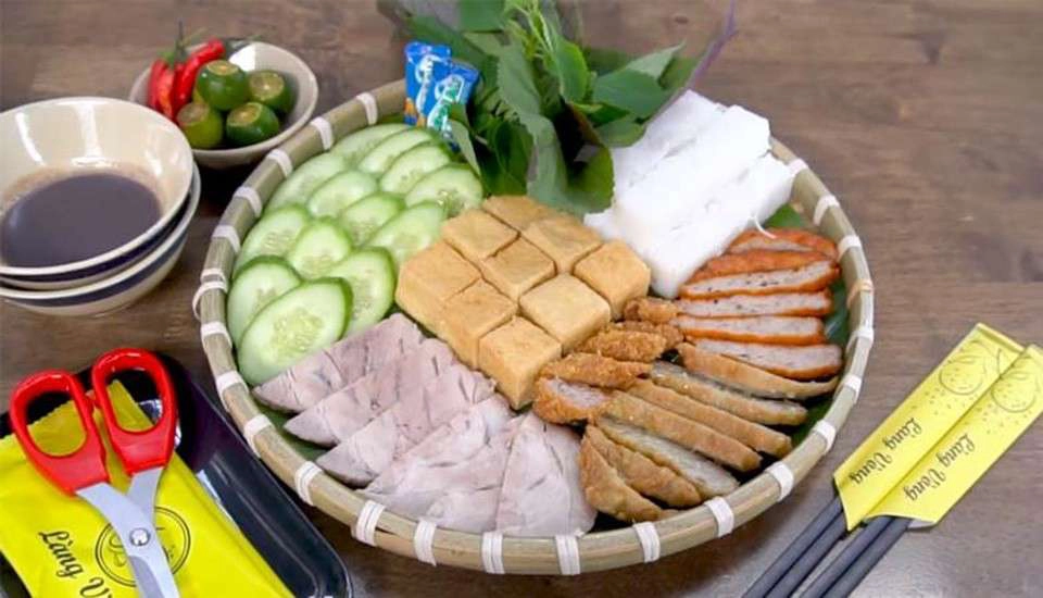 Quán Ăn Làng Vòng - Bún Đậu Mắm Tôm & Bún Chả - Phan Huy Ích