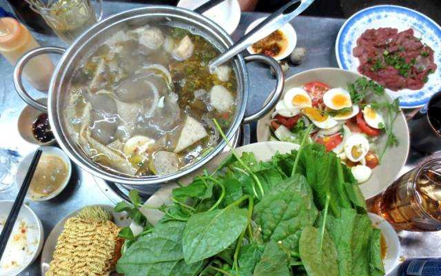Quán Ăn Lẩu Bò Kiều