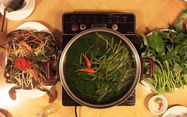 Quán Ăn Lẩu Cá Thuyền Chài - Bạch Sam