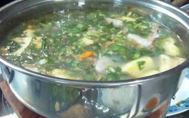Quán Ăn Lẩu Chèo Bẻo Tư Quyền