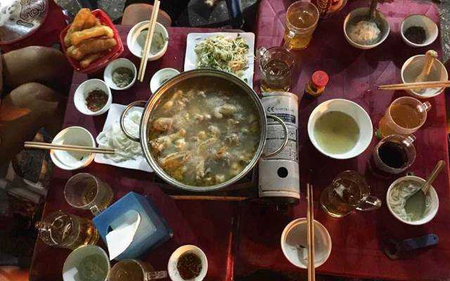 Quán Ăn Lẩu Lai Zai