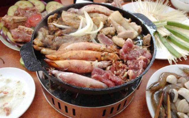 Quán Ăn Lẩu Nướng 90 - Nguyễn Lương Bằng