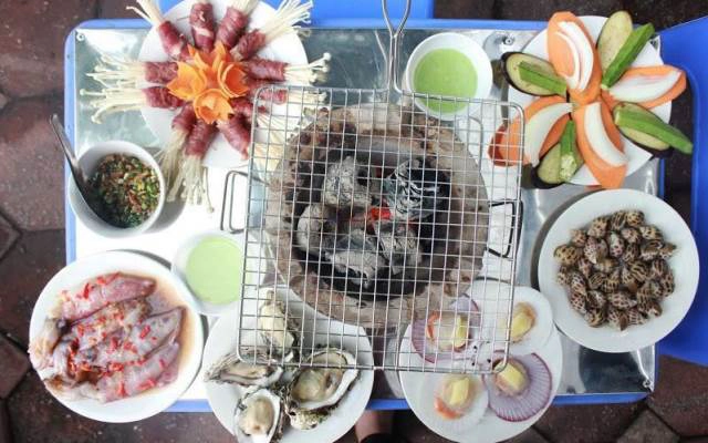 Quán Ăn Linh Nhi - Điểm Tâm Sáng & Nướng Hải Sản