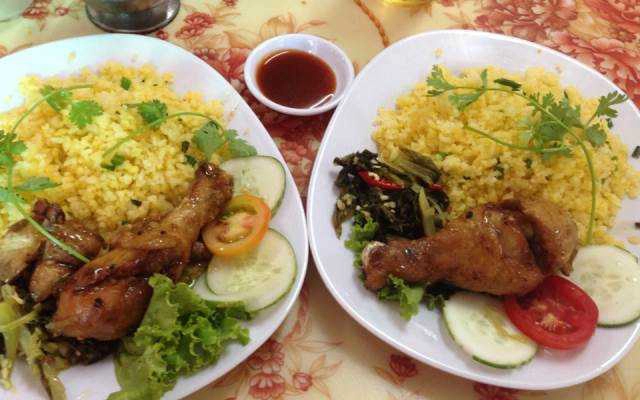 Quán Ăn Lý Hùng - Gà Ta Xối Mỡ