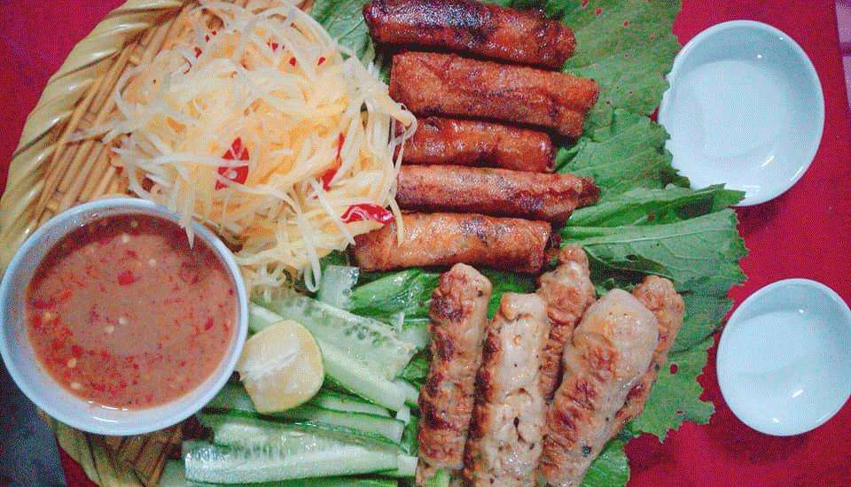 Quán Ăn Mệ Huê Quán - Lẩu & Nướng BBQ