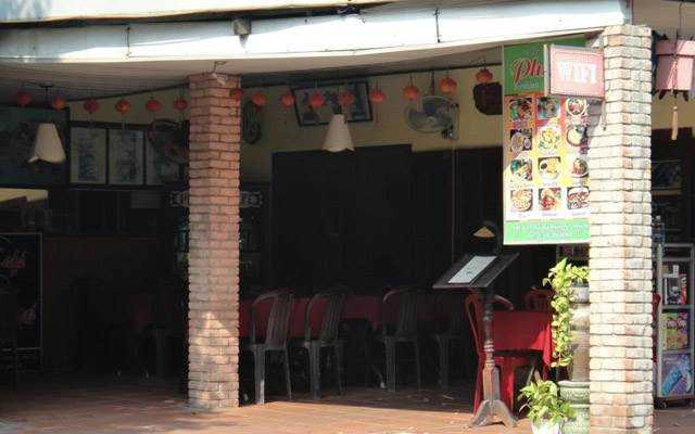 Quán Ăn Mì Quảng, Cao Lầu Phương
