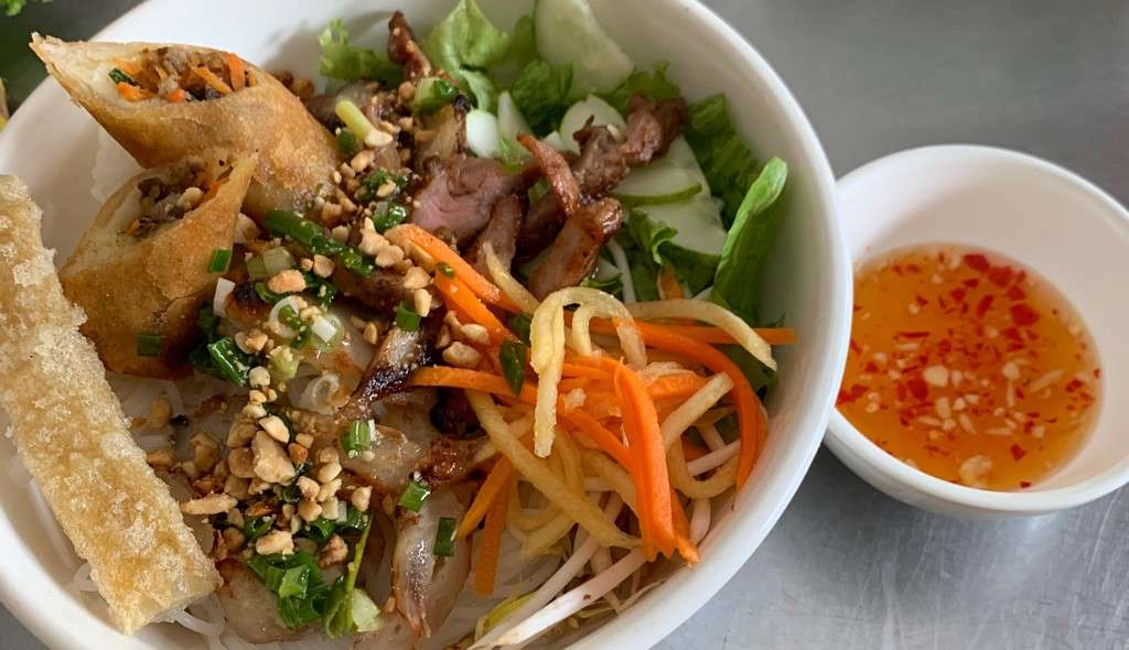 Quán Ăn Nem Nướng & Bún Thịt Nướng Mr. Nem - Hồ Đắc Di