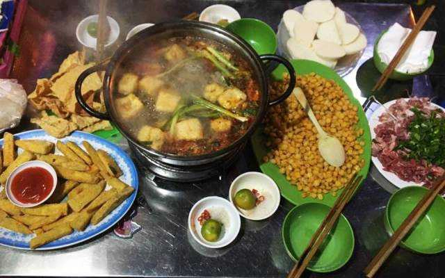 Quán Ăn MT - Cơm Tám & Lẩu Cua Đồng