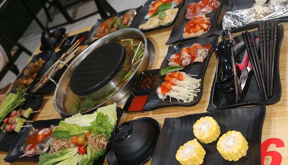Quán Ăn Mũ Kà Thá - Hải Sản Tươi Sống & BBQ