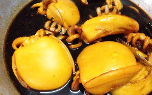 Quán Ăn Mực Phá Lấu Khổng Lồ